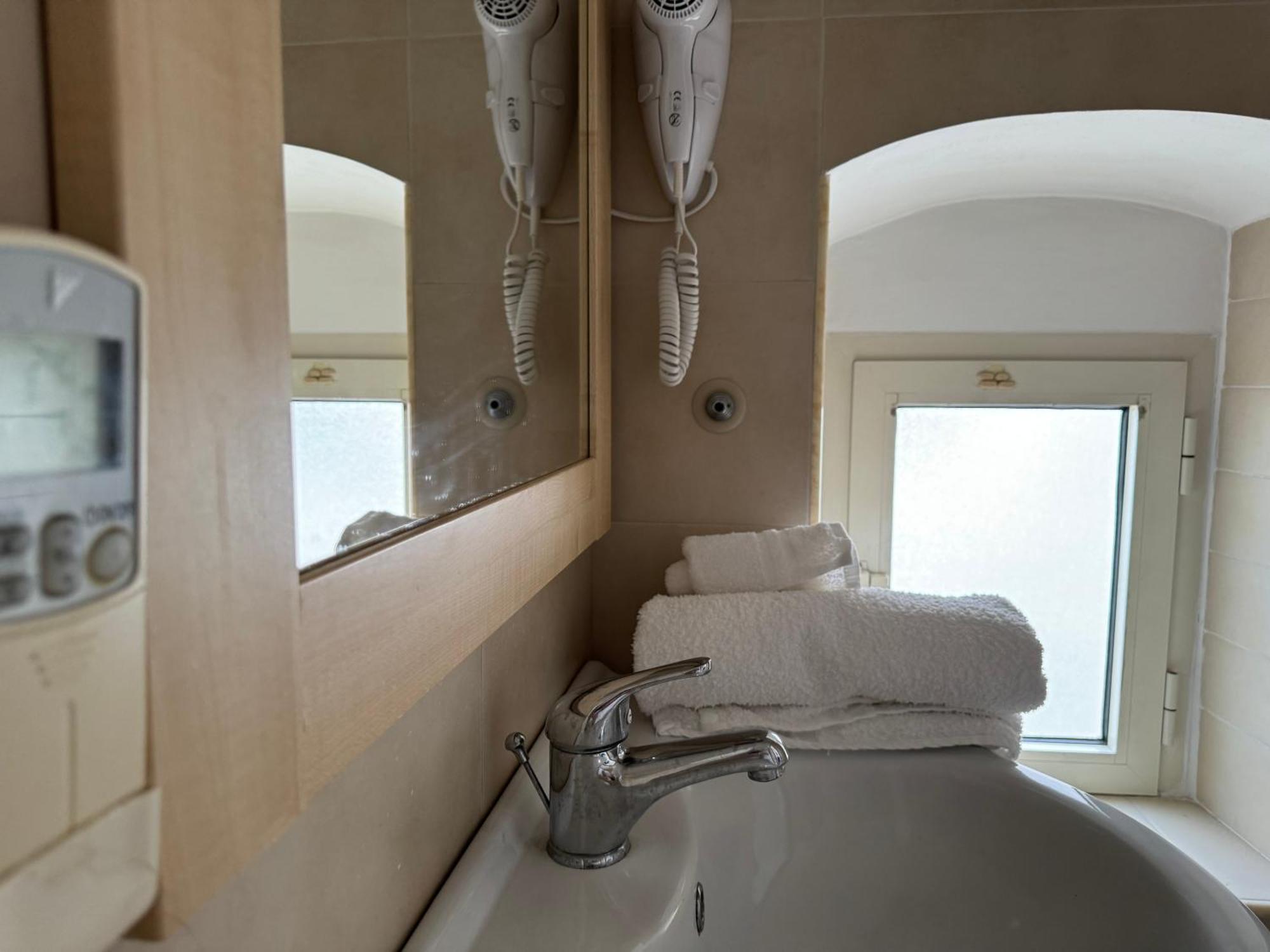 Peschici A Un Passo Apartment Bagian luar foto